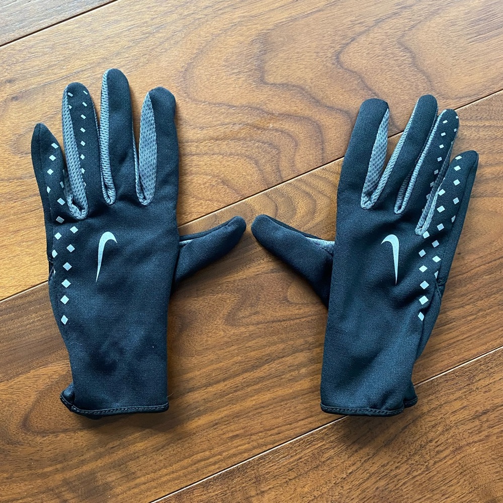 [Nike] Black Running Gloves with Key Pocket